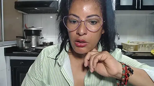 kateleyagrey 现场XXX聊天