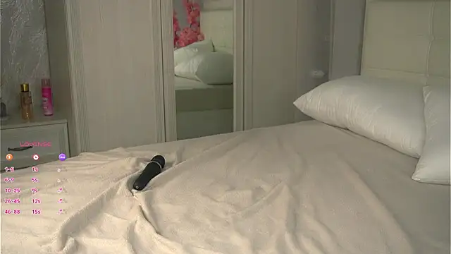 VernonGarcias Live XXX Chat