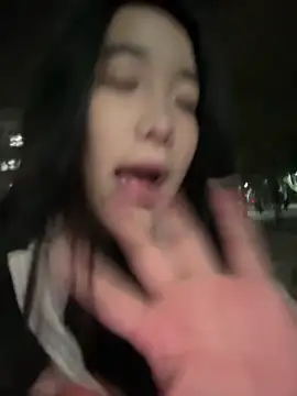 lucy2027 网络视讯表演