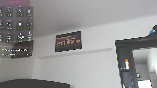 Vicky_hotmilf's Live XXX Chat