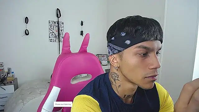 Leonard_Price – Live XXX-chat