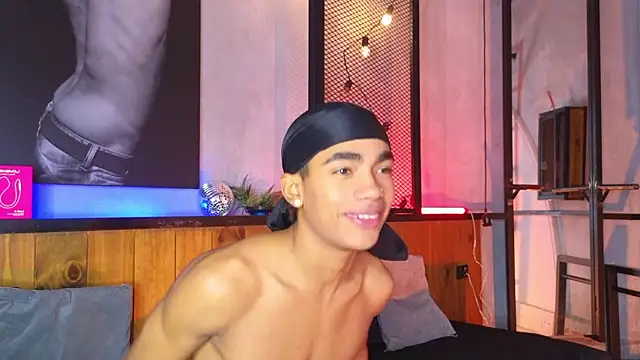 Вебкам-шоу AlanCutee