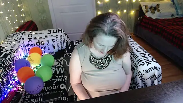 XXX chat uživo modela MarleneDietrich