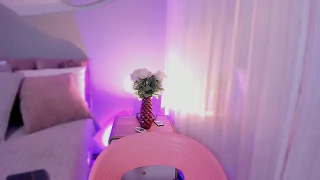 Вебкам-шоу Nicolle_W