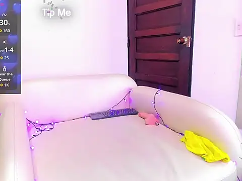 Melody-Joness Live XXX-Chat