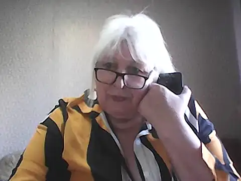 Alexia64231's Live XXX Chat