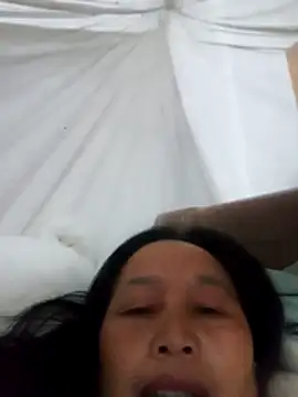 heesuu11 Show Webcam