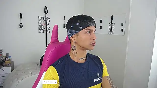 Leonard_Price élő XXX-chatje