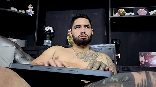 matteosantos élő XXX-chatje