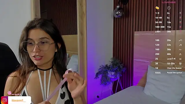 scarlett_rosse_x élő XXX-chatje