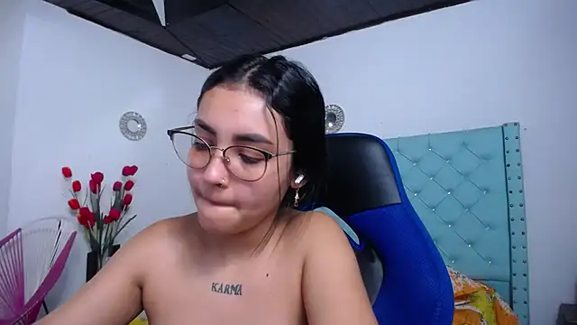 kathe-mills235 现场XXX聊天