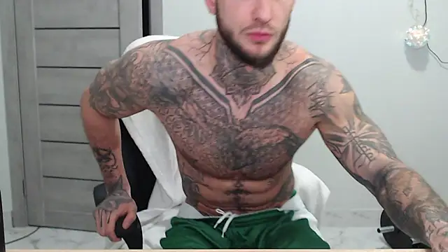 maxi_foxxxのウェブカメラショー