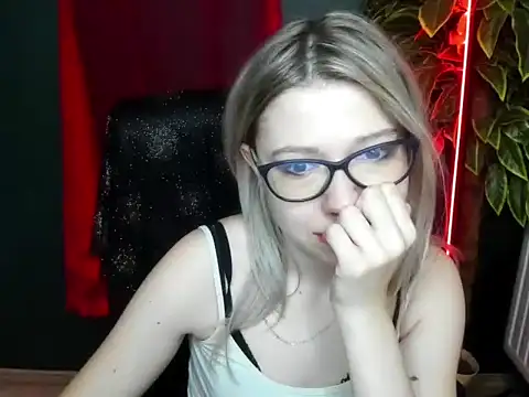 Živý XXX chat loveHeidi