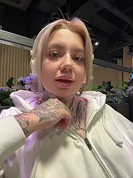 دردشة Chiibi الجنسية المباشرة