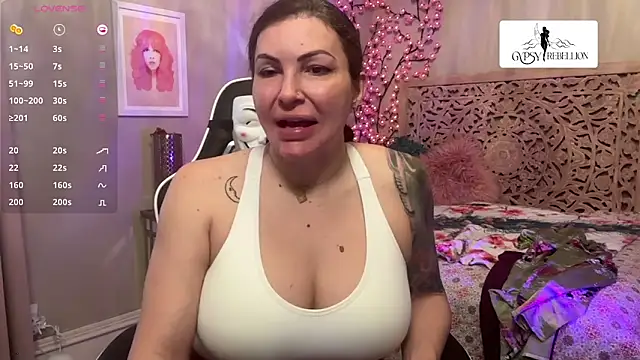 Gypsy_Rebellion Live XXX-Chat