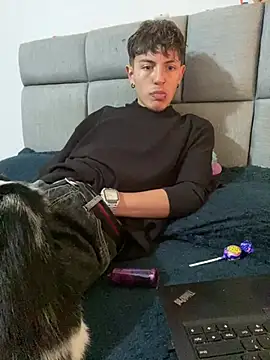 NaytonFreeman Live XXX-chat