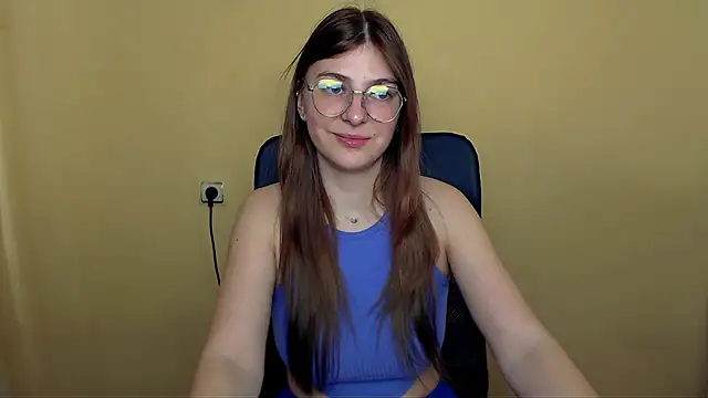 Luna_Lush_ Chat XXX in diretta