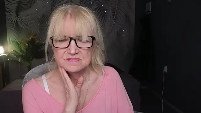 دردشة Sabina_Ros الجنسية المباشرة