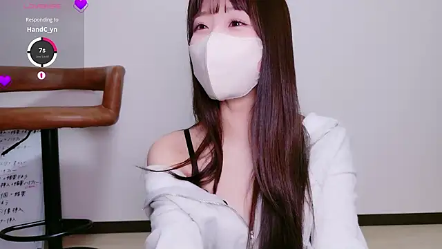 yuno_chan Chat XXX in diretta