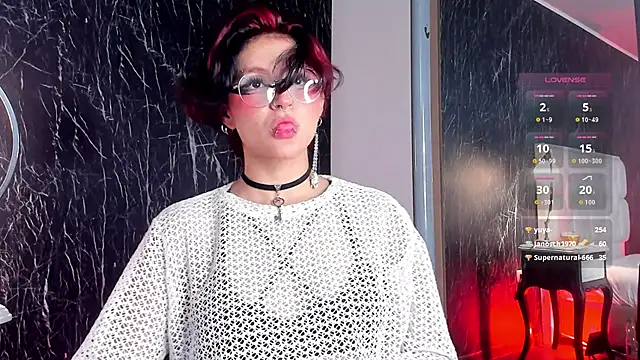 دردشة YuuMiko الجنسية المباشرة