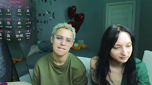 LuxuryLoverss élő XXX-chatje