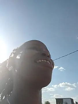 QUEENZAZA's Live XXX Chat