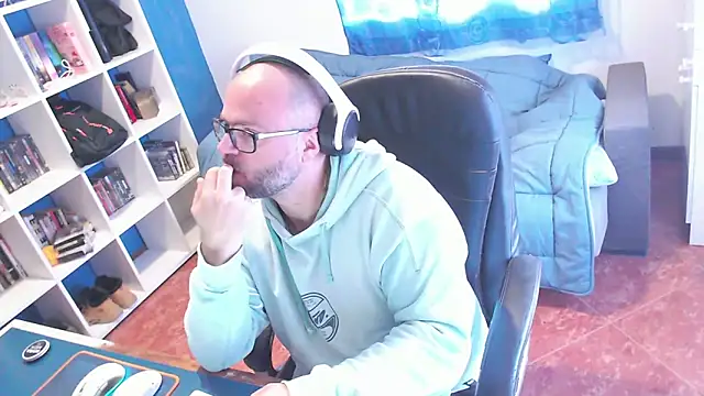 ravingr4d4 live XXX chat