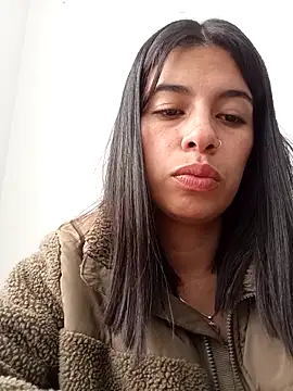 Nathaly_12's Live XXX Chat