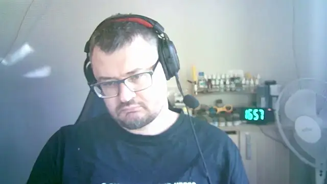 SirAbuser live XXX chat