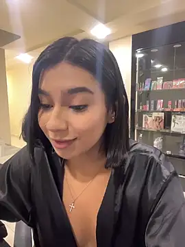 AlyssaRayのライブXXXチャット