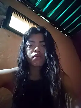 Rocioardiente's Live XXX Chat