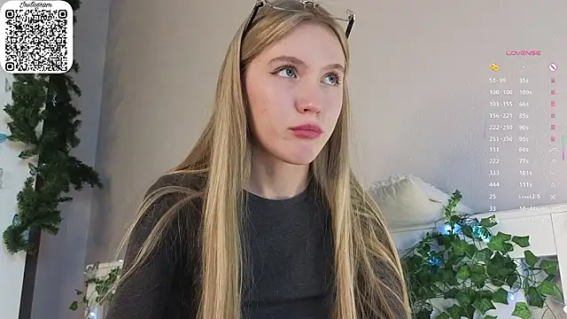 SirenThalassa – Live XXX-chat