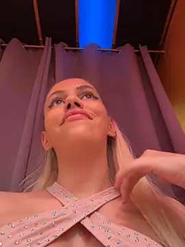 CellineGold – Live XXX-chat