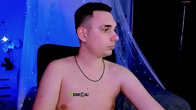 michael_strong1 live XXX chat