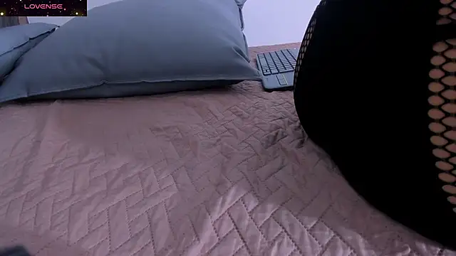 ScarletDollxxx: απευθείας συνομιλία ΧΧΧ