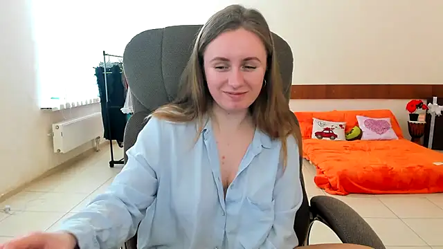 Marisha_Cute's Webcam Show