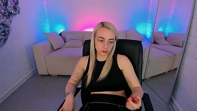 CarolMoor Chat XXX in diretta