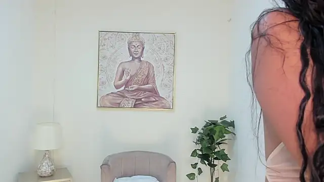 Kelsie_hills Adlı Modelin Canlı XXX Sohbeti