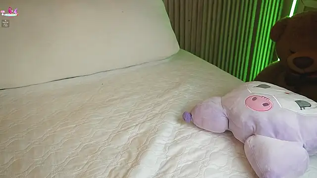 EloiseSweetxxn Live XXX chat