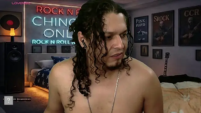 Živý XXX chat chino_roz