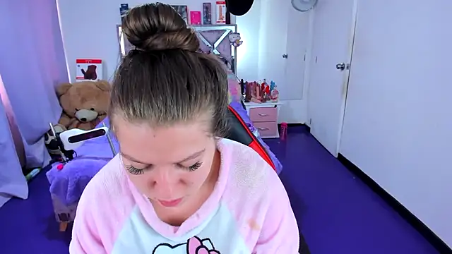 Chat XXX en directo de Luna_Analya