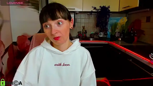 XXX chat uživo modela TayanaJons