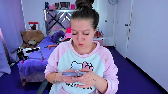 Luna_Analya Chat XXX in diretta