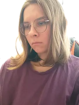 Aashikalaa Chat XXX in diretta