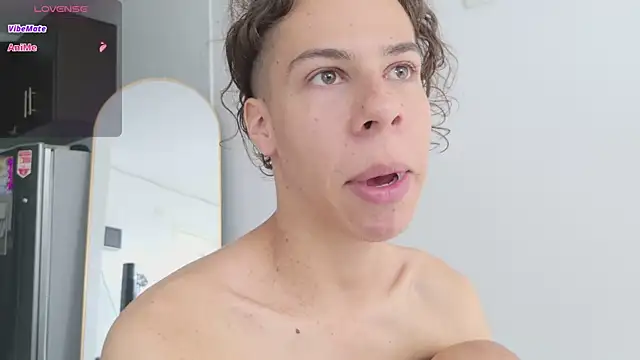 grey___27 Webcam show