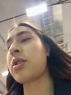 Holly_Play – webcam-show