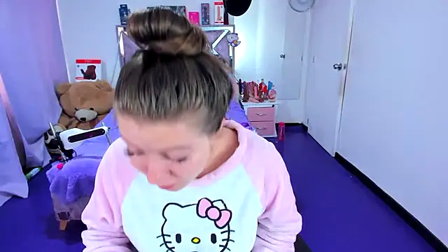 Živý XXX chat Luna_Analya