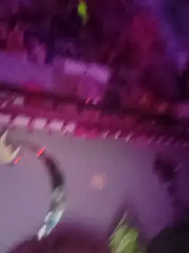 Živý XXX chat MidnightSeducer@xh