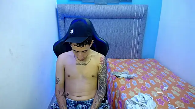 دردشة Owen_courtz الجنسية المباشرة