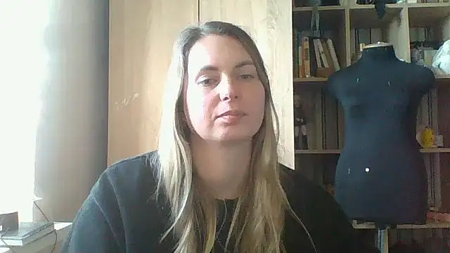 Show modela Mollie365 na web-kameri